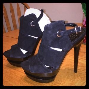 🖤Jessica Simpson Heels